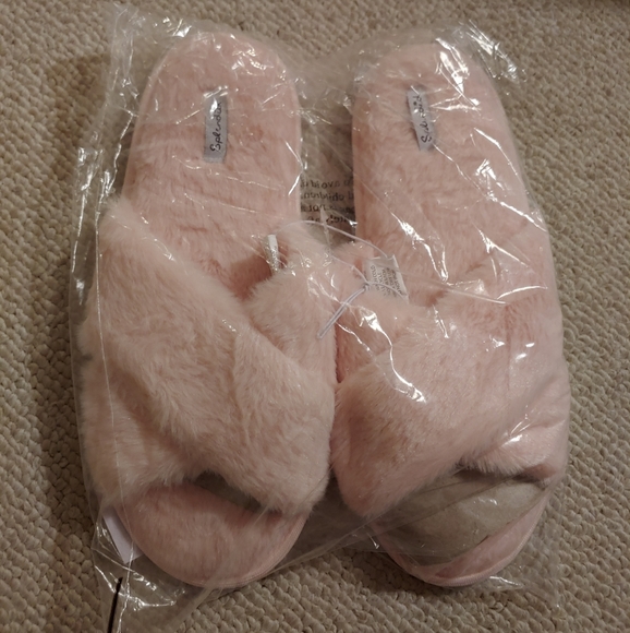 NWT SPLENDID faux fur crisscross slippers - Picture 5 of 7